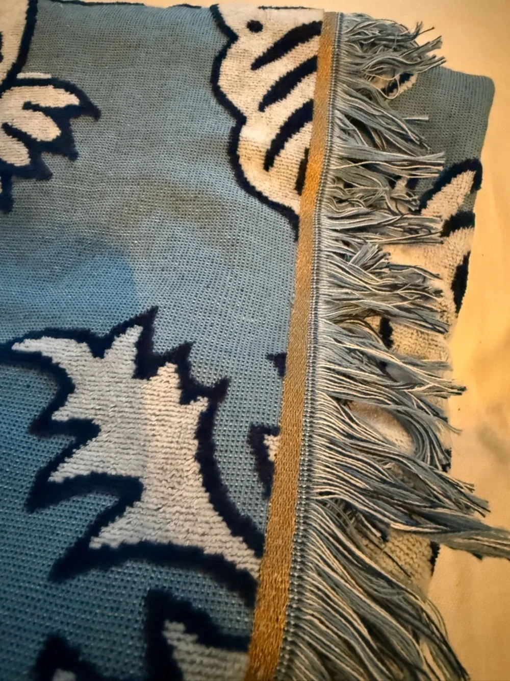 Roller Rabbit Blue & Cream Floral Towel NWT